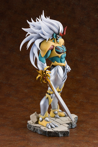 匿名配送　ARTFX　ダイの大冒険 ハドラー フィギュア ドラゴンクエスト Amazon.co.jp: コトブキヤ ドラゴンクエスト 大冒険 ハドラー