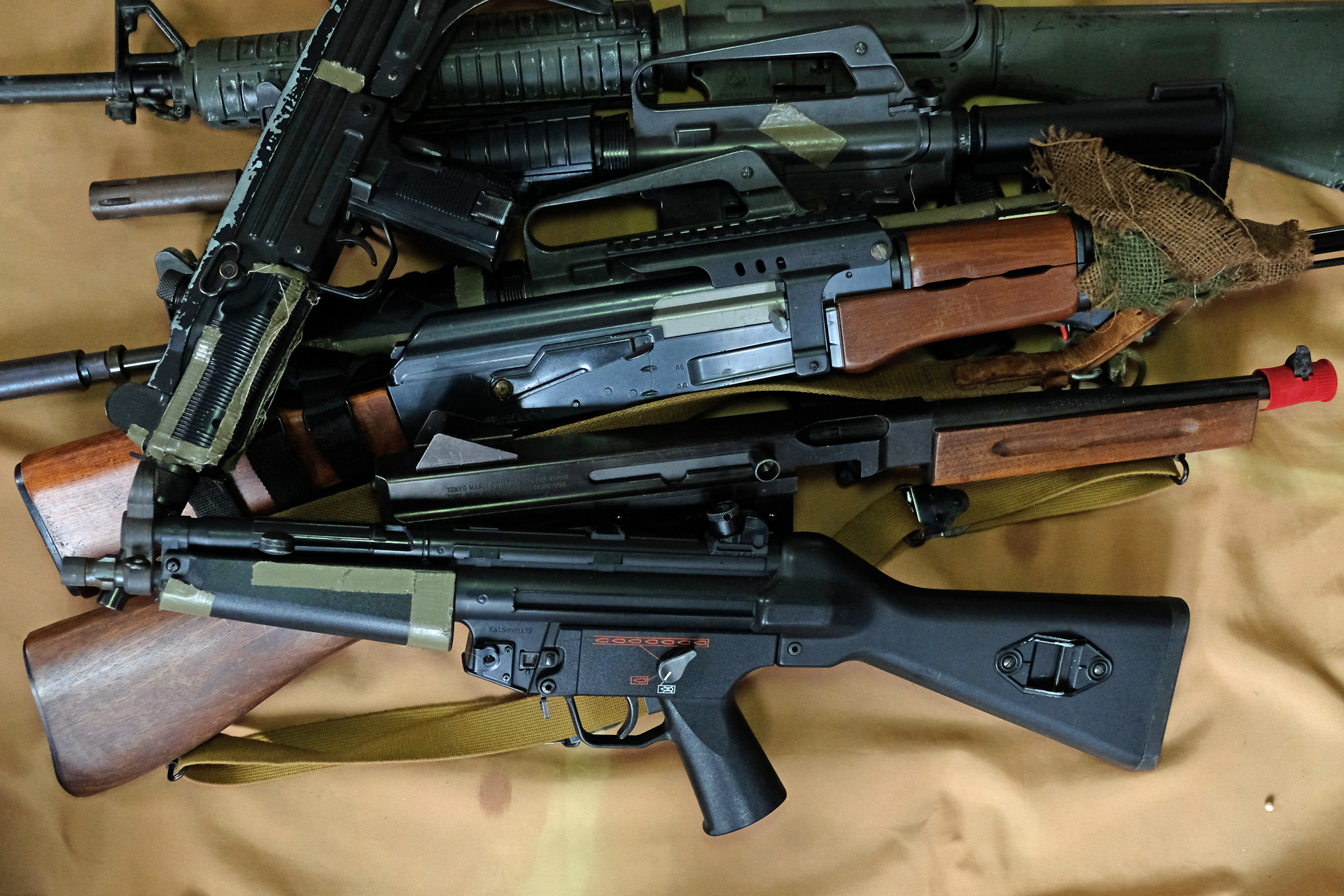 筆者所有の電動ガンスタンダードタイプ各種