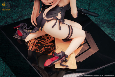 鋭く睨む表情も魅力。「ドルフロ」のOTs-14が重傷姿で立体化！ - HOBBY
