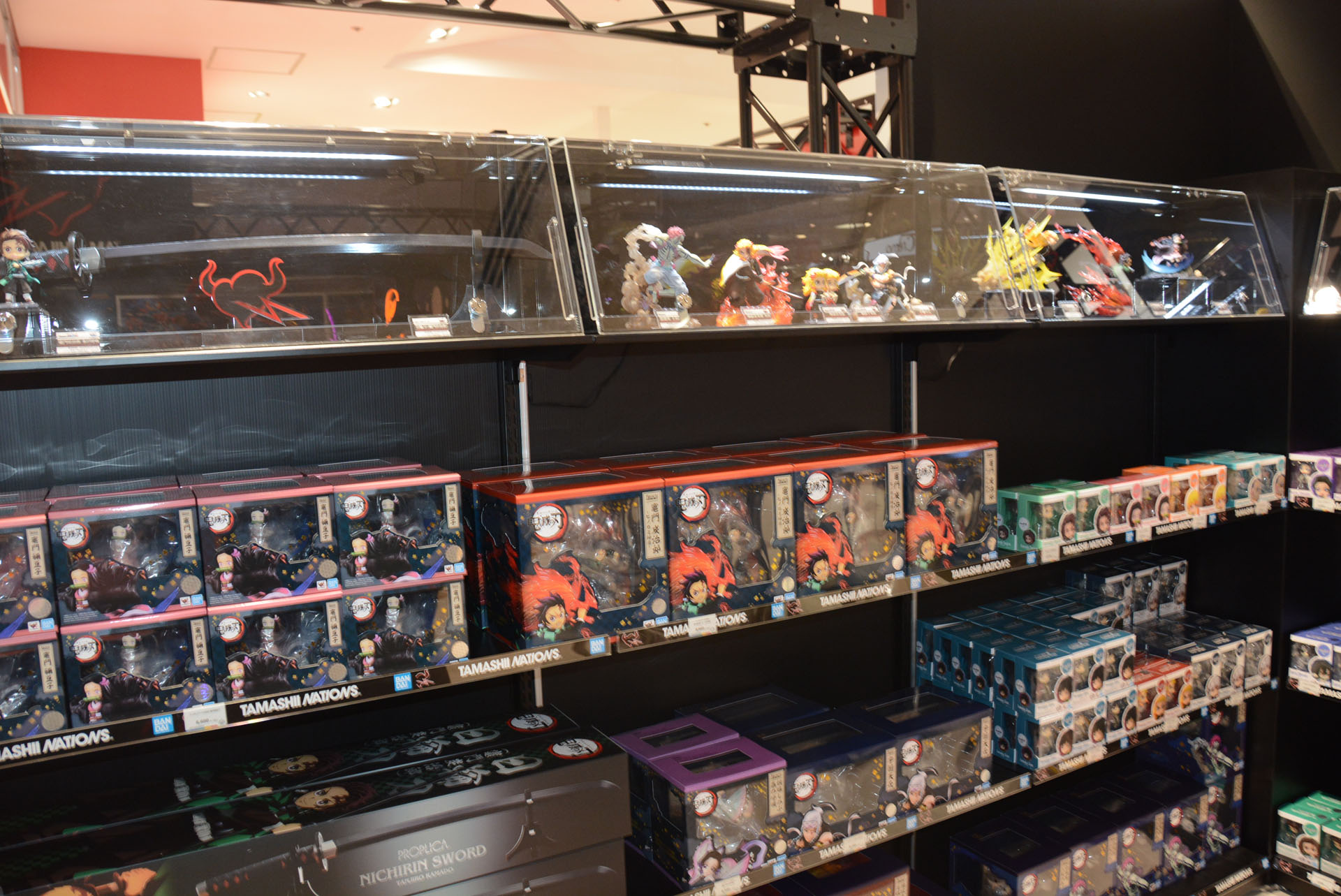 SHフィギュアーツ、超合金など完成品フィギュアを販売