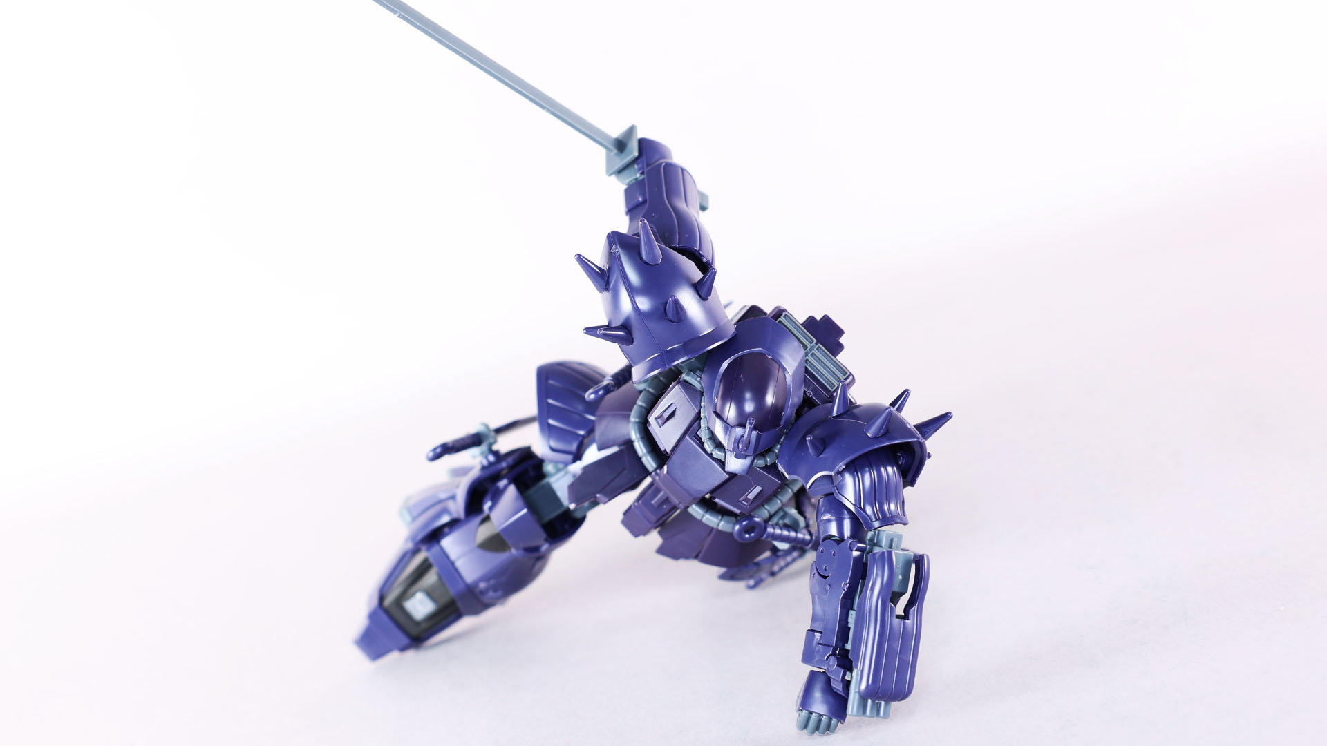 地面すれすれから狙う！