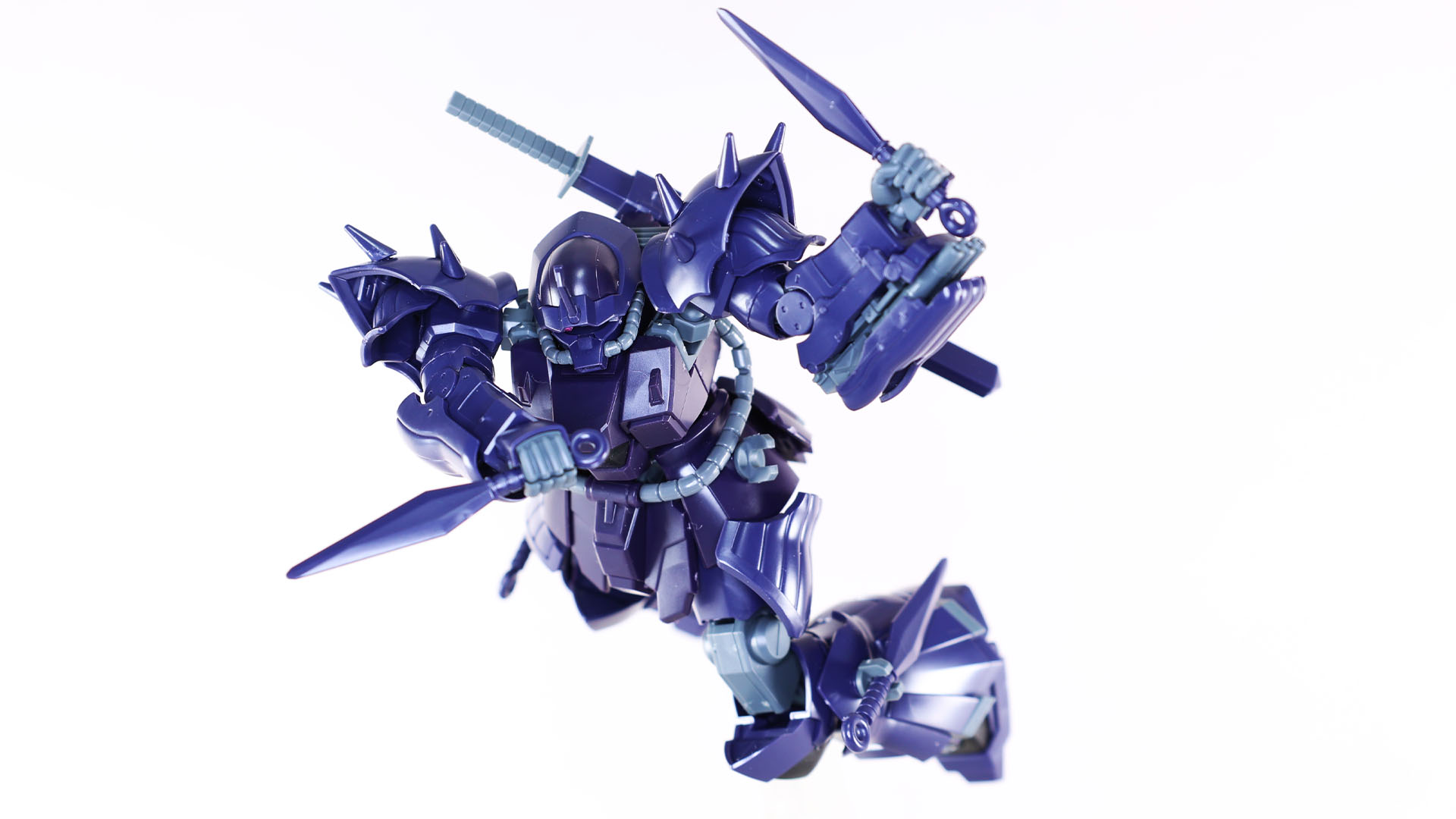 コールドクナイは計4本装備