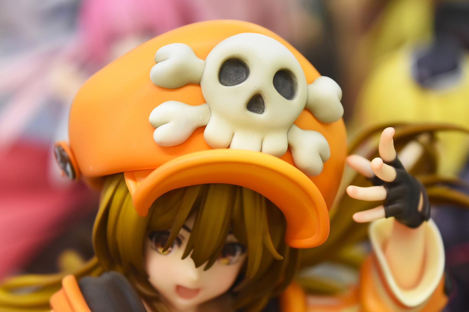 大きな帽子と服も忠実に再現