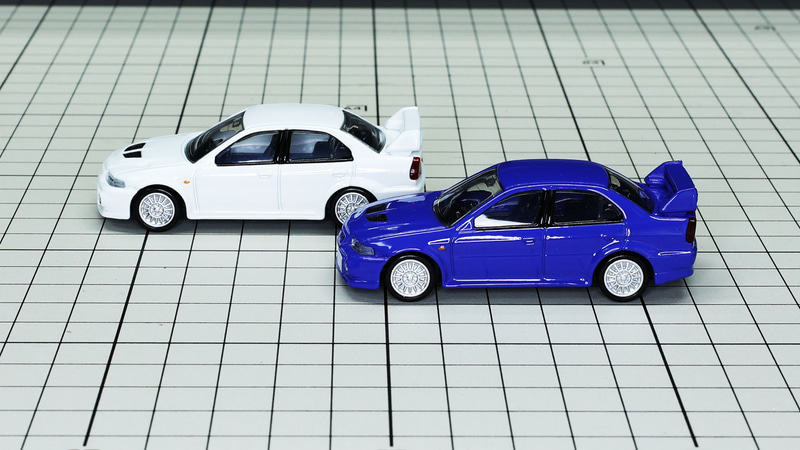 1/61スケールのトミカでもクルマとしての存在感が圧倒的！