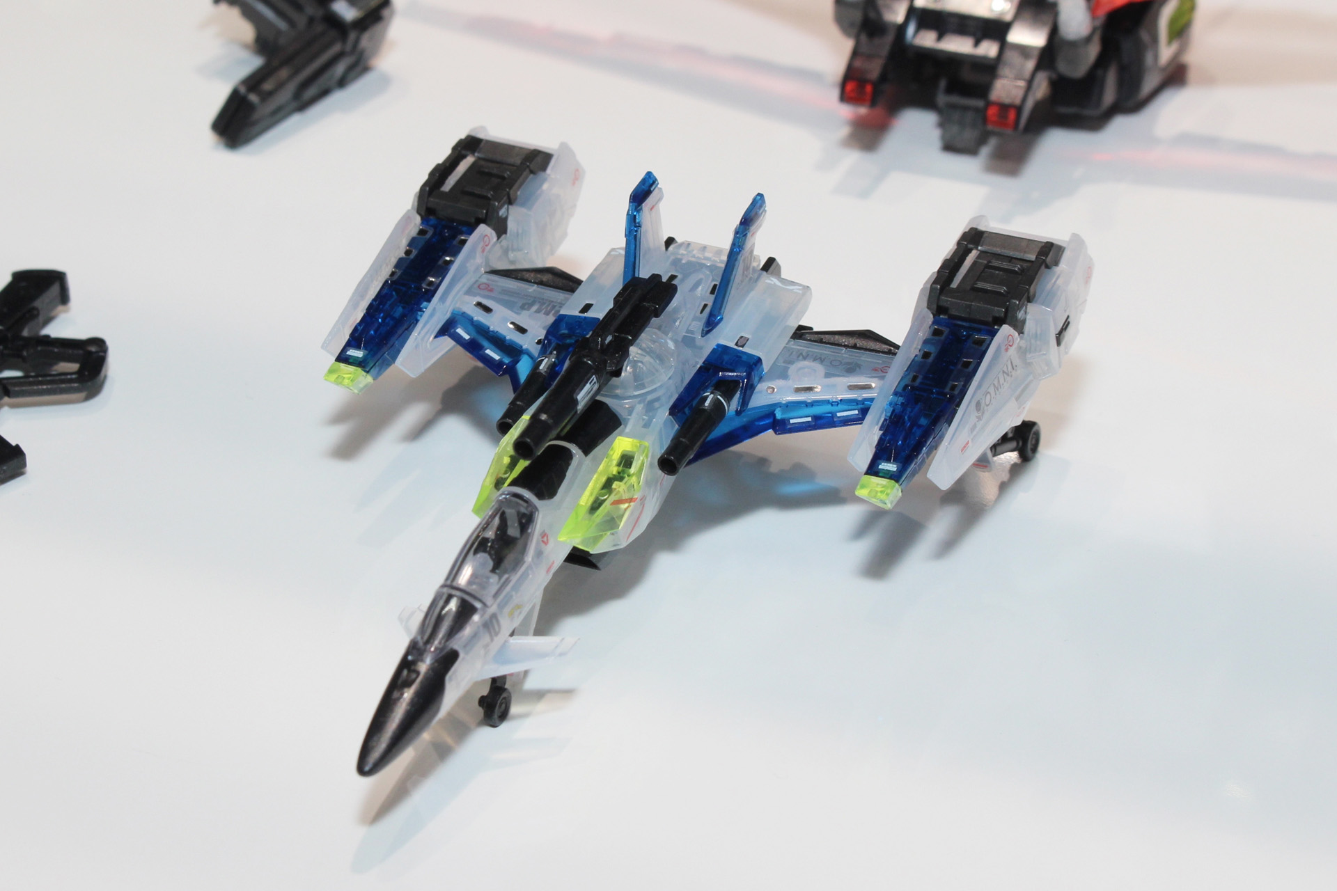 スカイグラスパー。ストライカーパックを取り付けられる