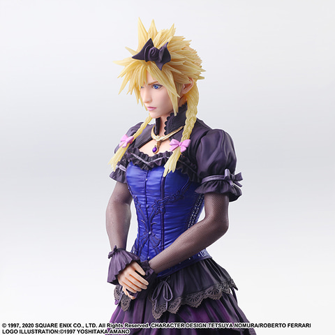 端正な顔立ちを忠実に再現！ 「FF7R」よりクラウドの“ドレス姿”を再現