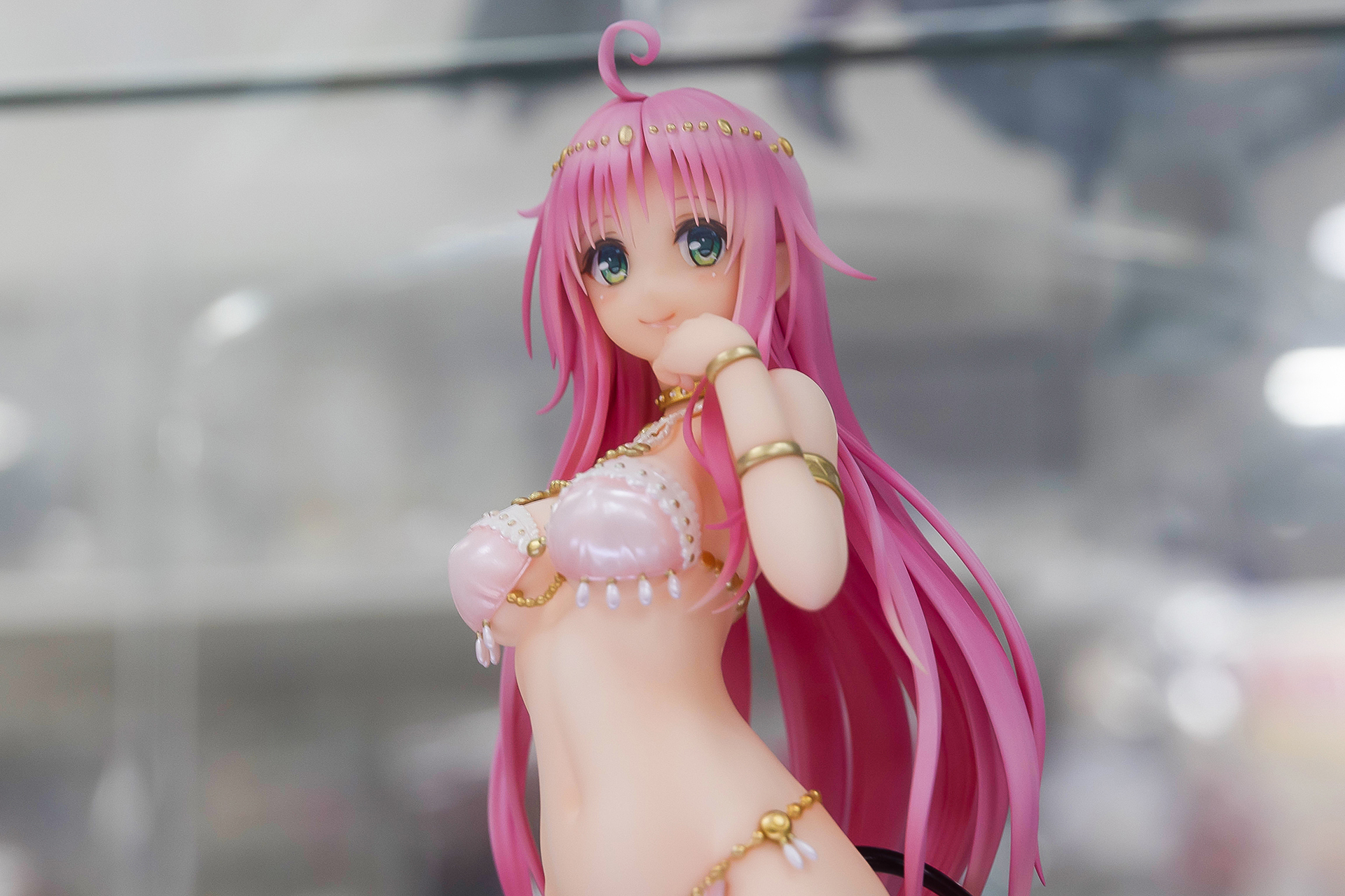 発売は約1年後だが、どうしても欲しい人は早めに予約を済ませておこう。