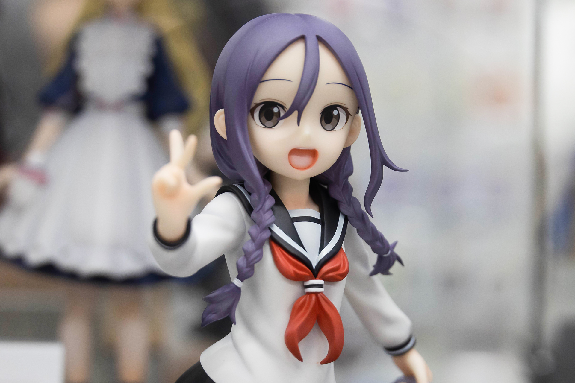 なんともいえないかわいらしさの、将棋部部長の八乙女うるし。この機会にぜひ自宅にお迎えしよう！