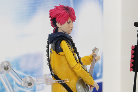X JAPANのギタリスト、hideさんがフルアクションフィギュアに