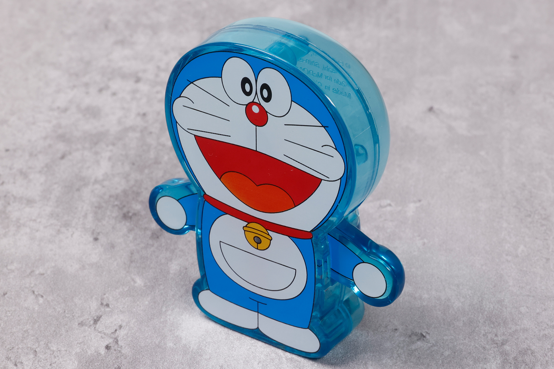 フィギュアのような立体感はないものの、ドラえもんのキャラクターの良さは十分に出ている