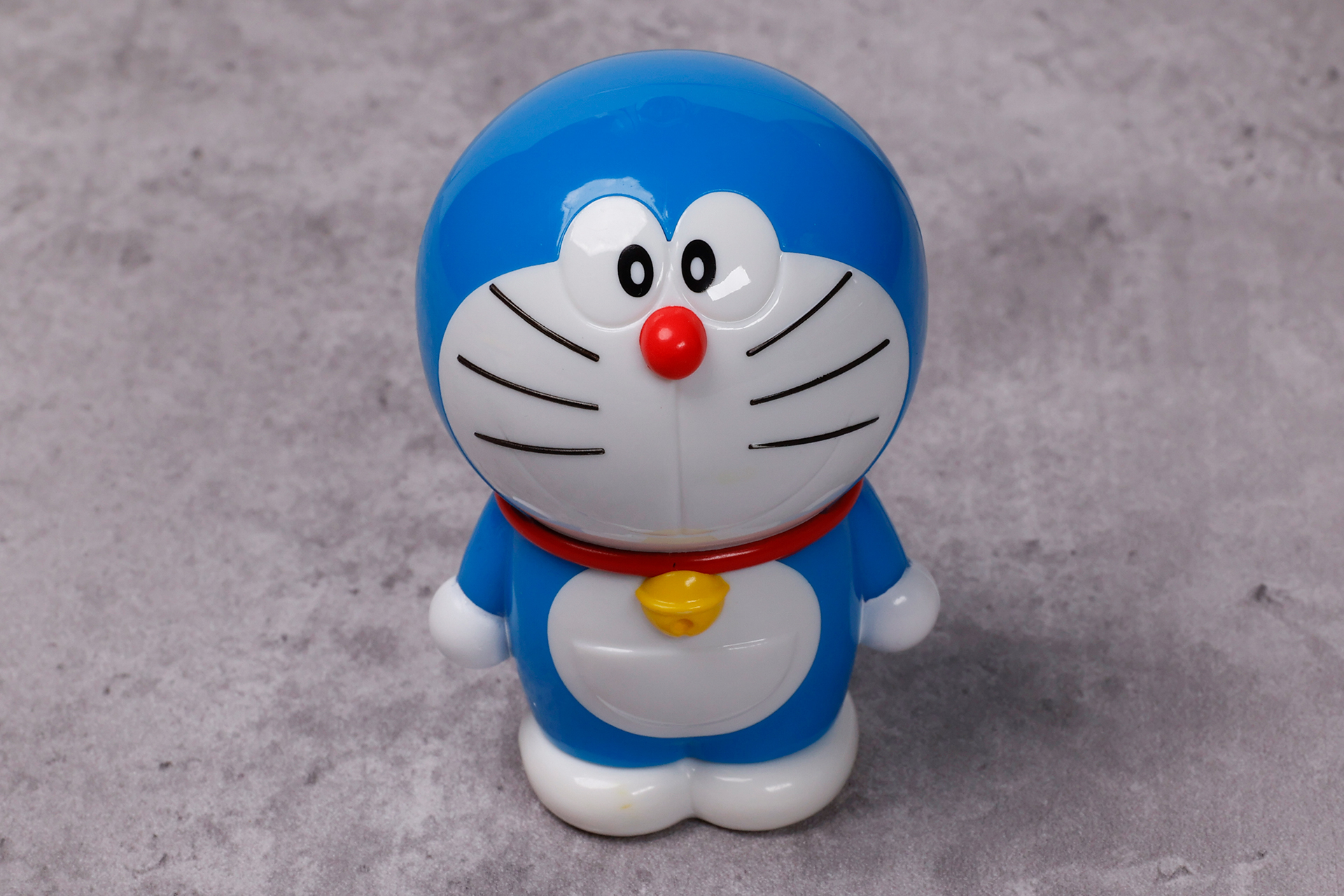 こちらが付属しているドラえもんのフィギュア