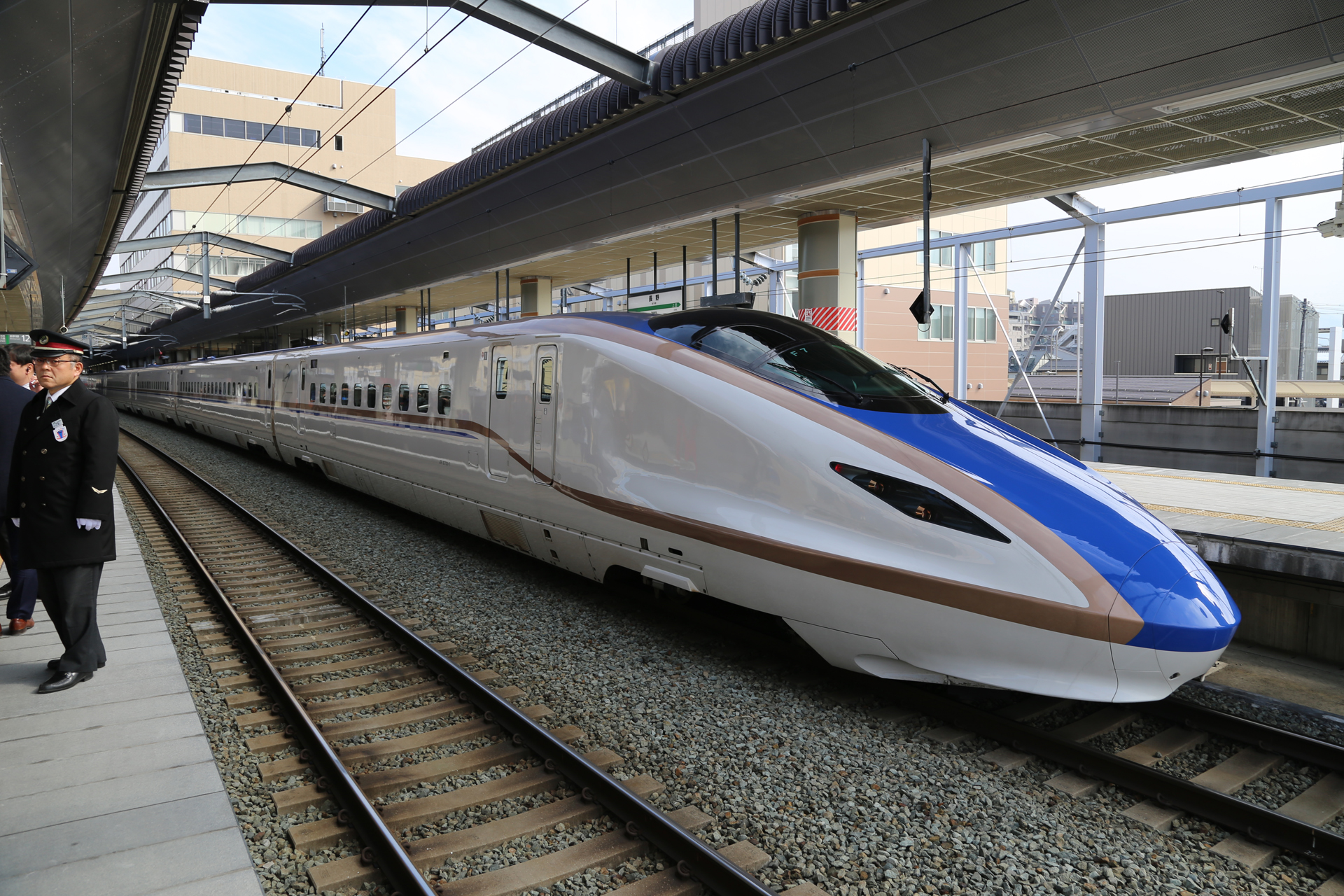 E7系、北陸新幹線開業前試乗会での撮影