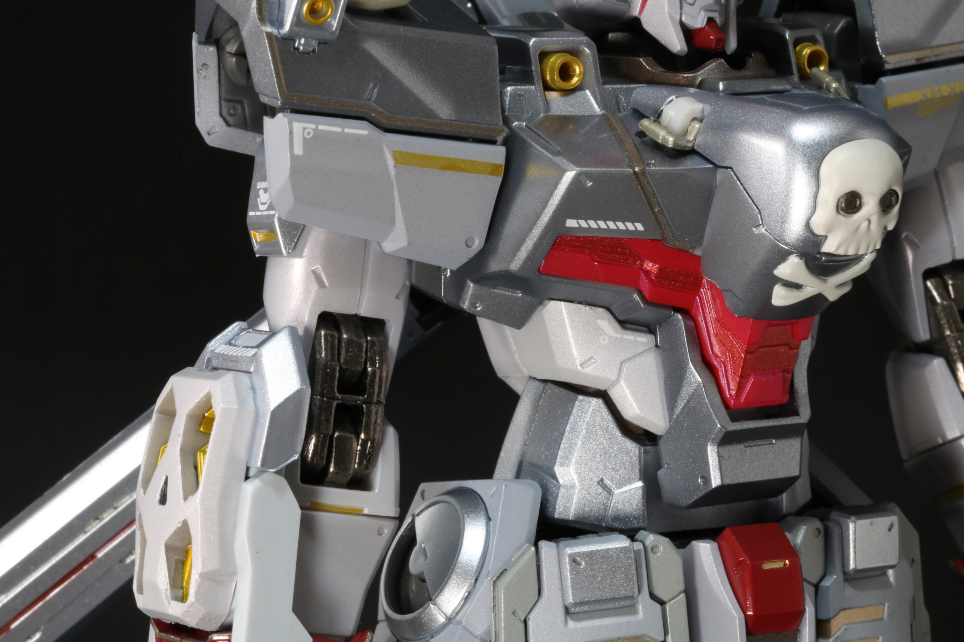 交換用頭部ではスコープが展開した状態を再現可能