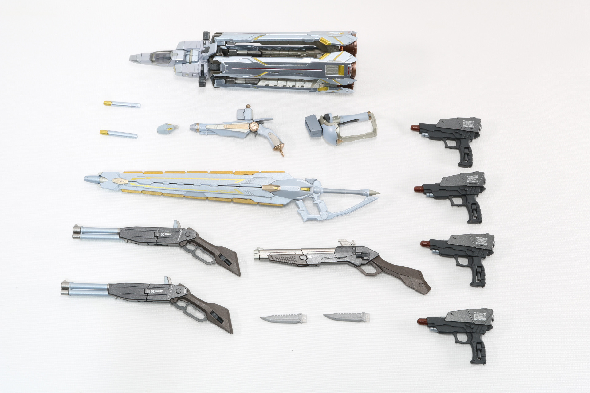 コア・ファイター他、各種武装