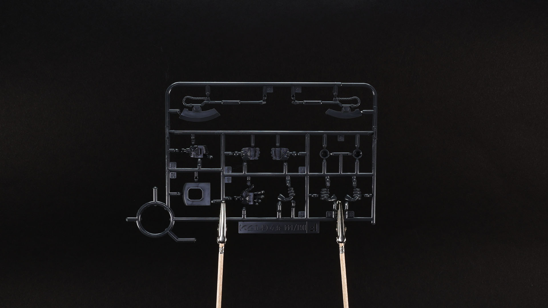 F：長短のヒートホークがあります