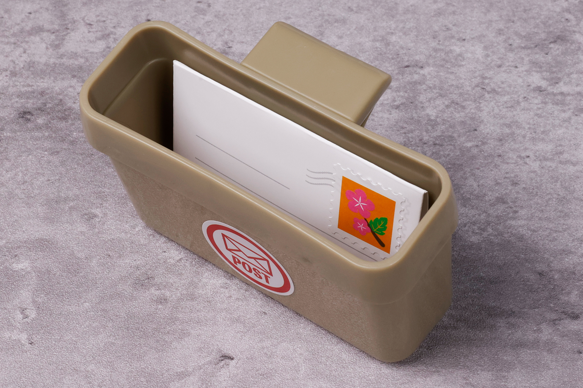 付属の郵便物をセットしてみたところ