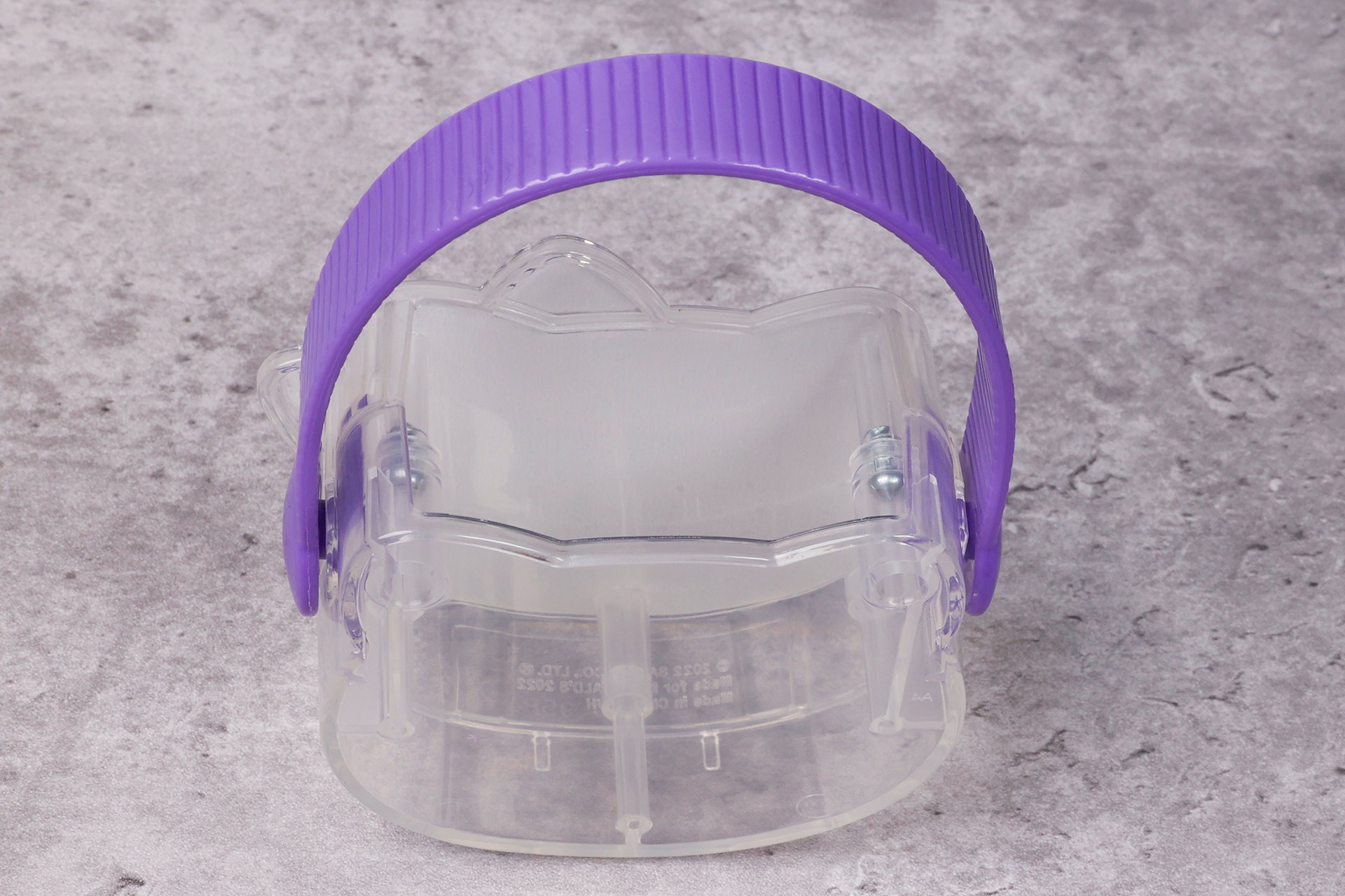 後ろ側から見ると、中身が分かる仕組みだ