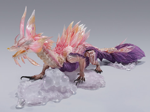 鮮やかなカラーリングをクリアパーツで表現！ 「S.H.MonsterArts