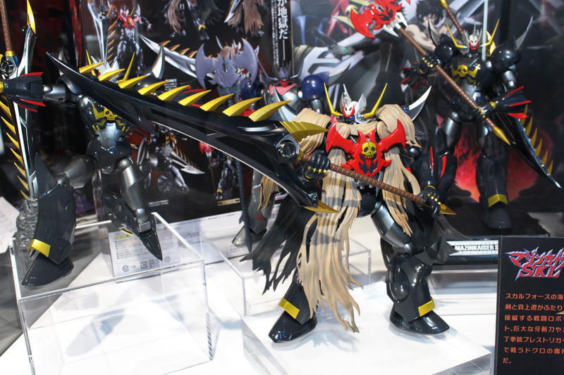 「超合金魂 マジンカイザーSKL」。10月発売予定。価格は24,200円（税込）
