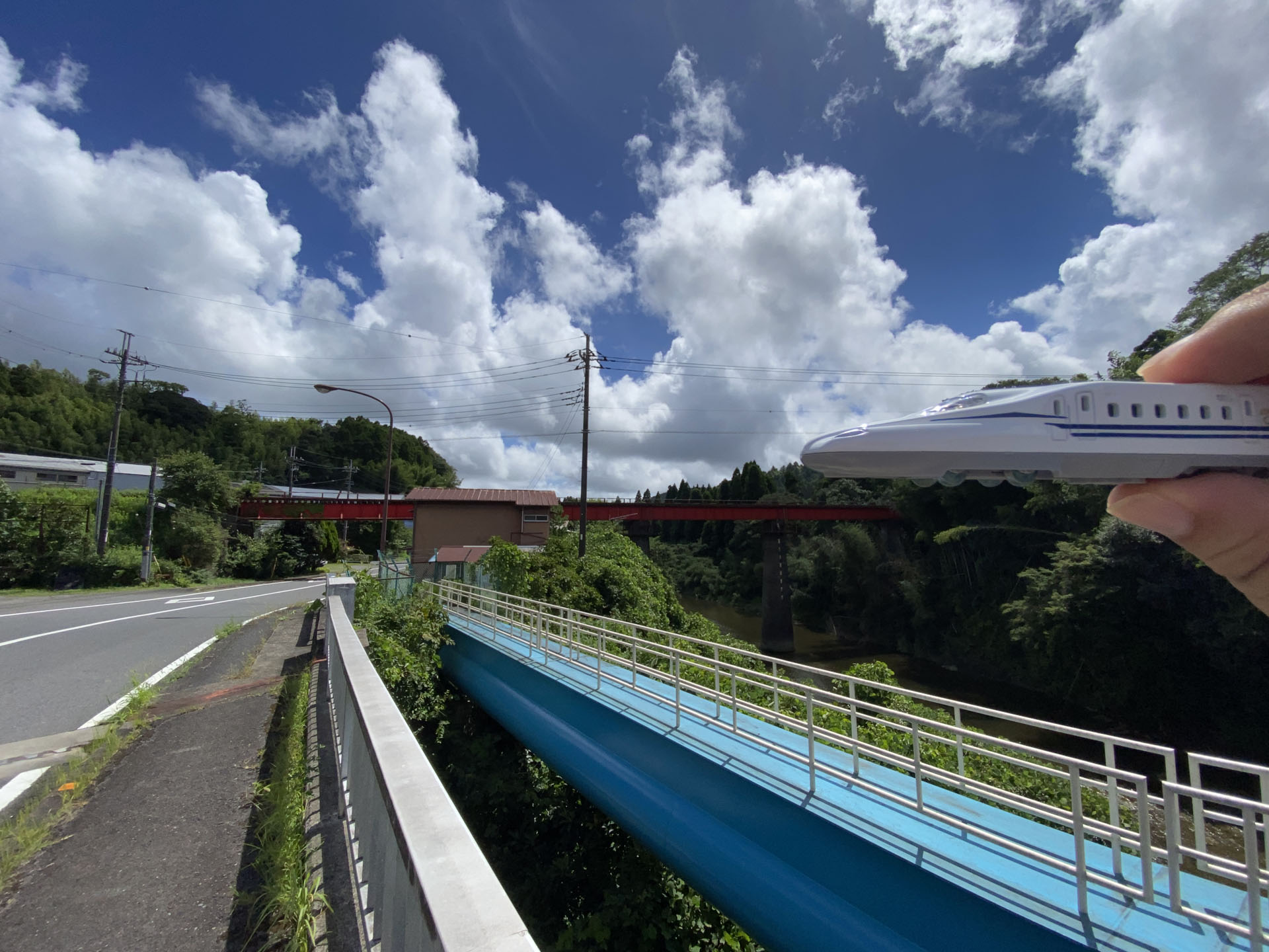 今回一番興味深かった鉄橋。視線より高い位置を車両が走るのはぜひ見てみたい