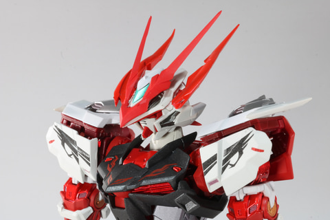 レビュー】「METAL BUILD ガンダムアストレイ レッドドラゴニクス