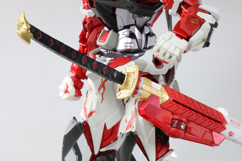 L BUILD メタルビルド ガンダムアストレイ レッドドラゴニクス METAL BUILD ガンダムアストレイ レッドドラゴニクス | 機動戦士