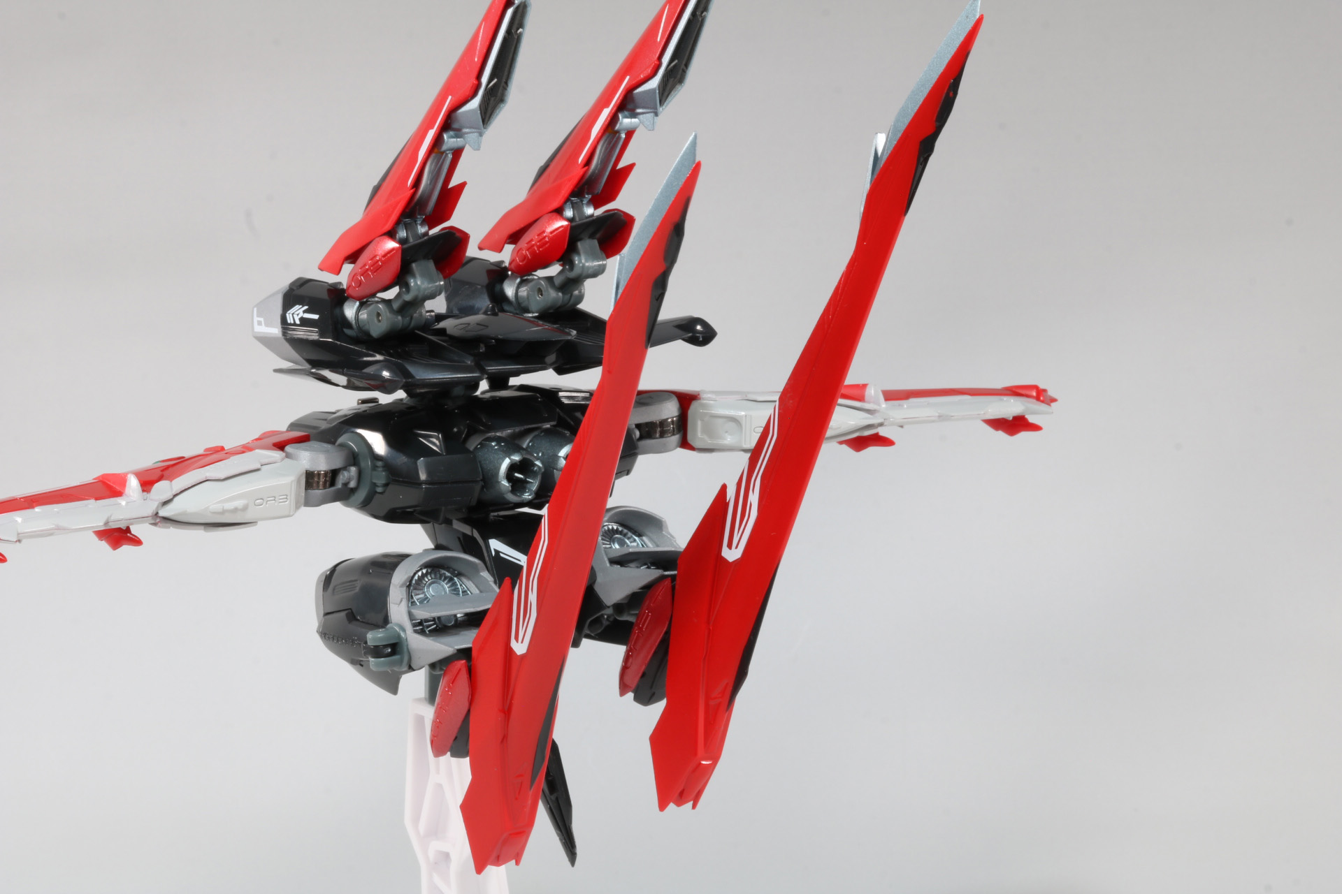 下部尾翼の可動