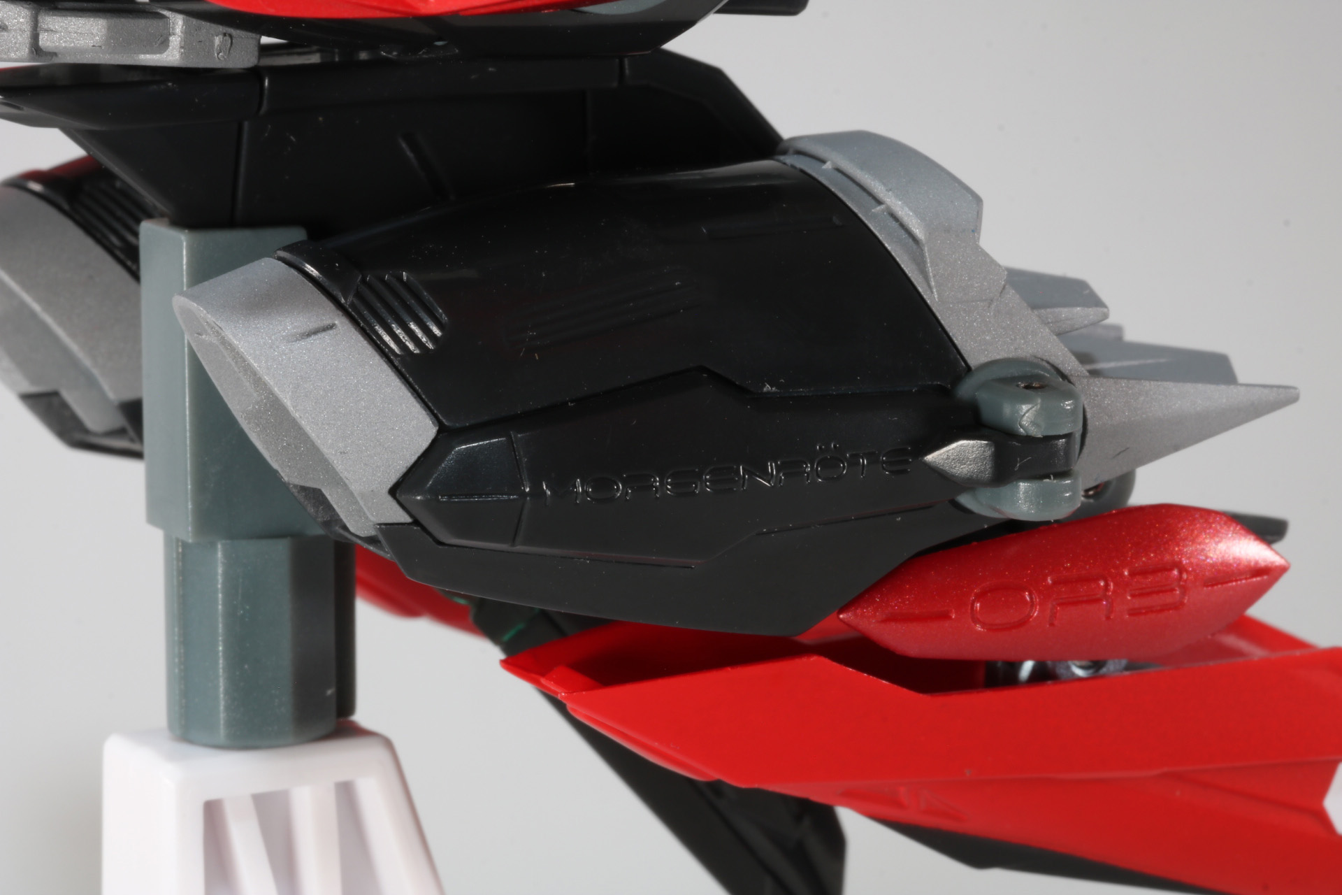 下部ユニットの懸架用ジョイント部分