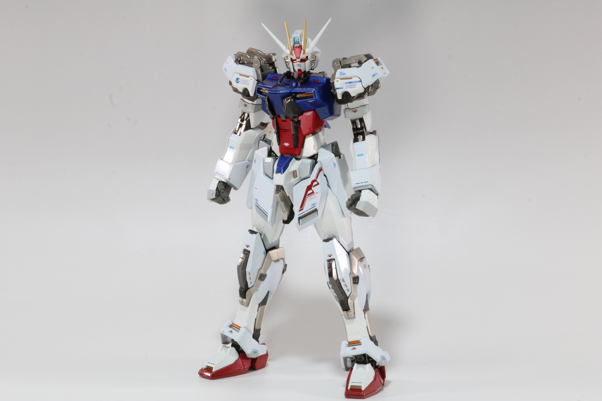 「METAL BUILD エールストライクガンダム」本体