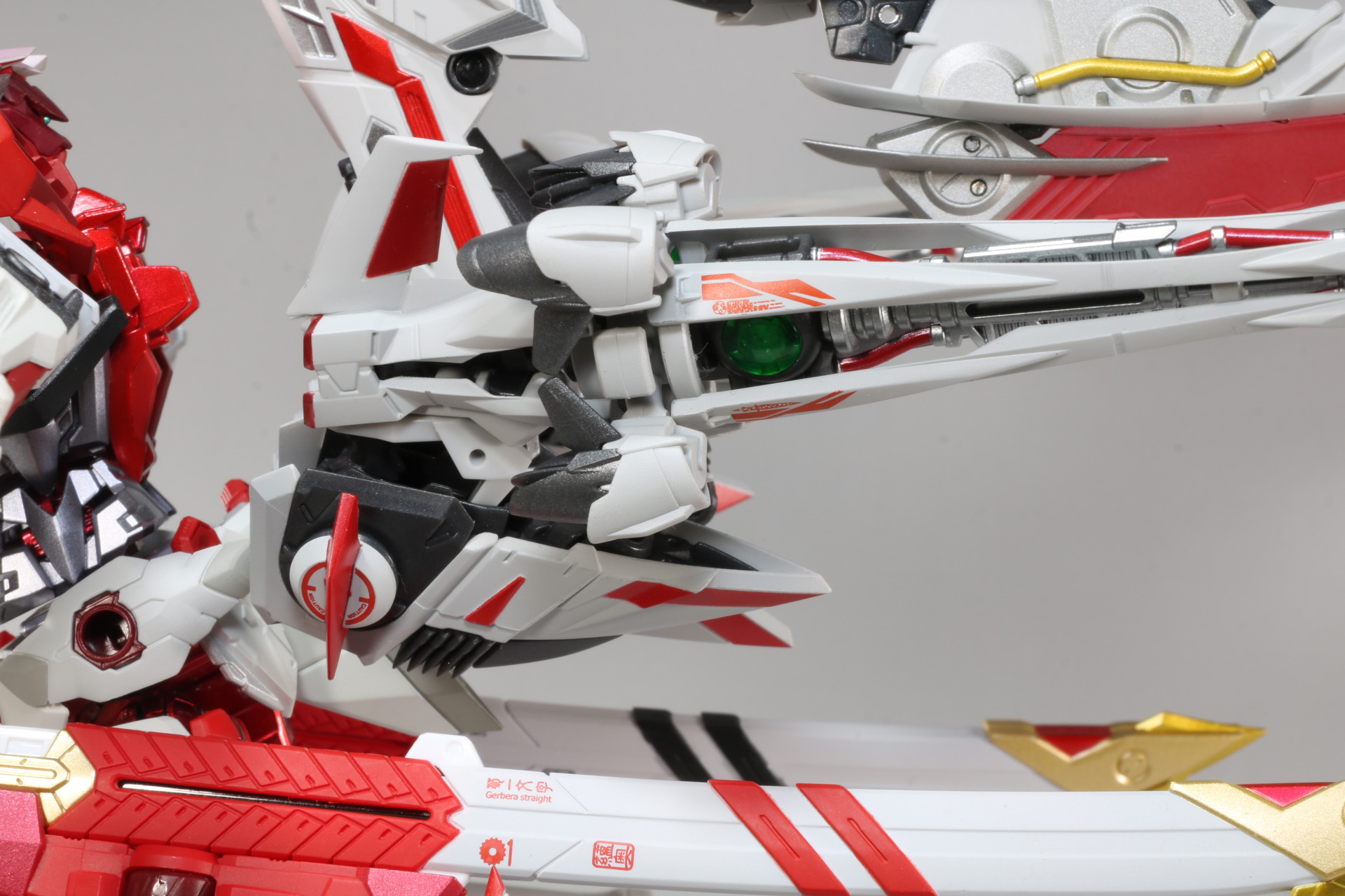 ネオビルドトーチ用のジョイントで保持することが可能。