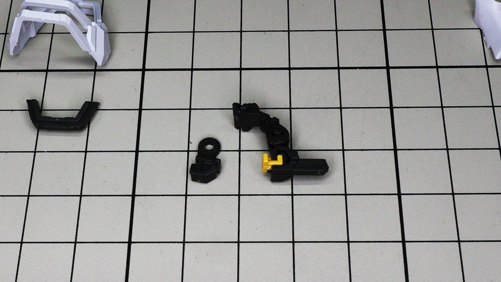 この取り付け方が尋常じゃないです