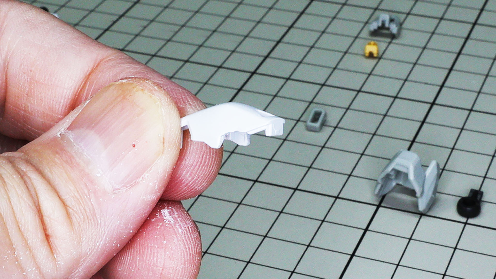 削りすぎないように注意します