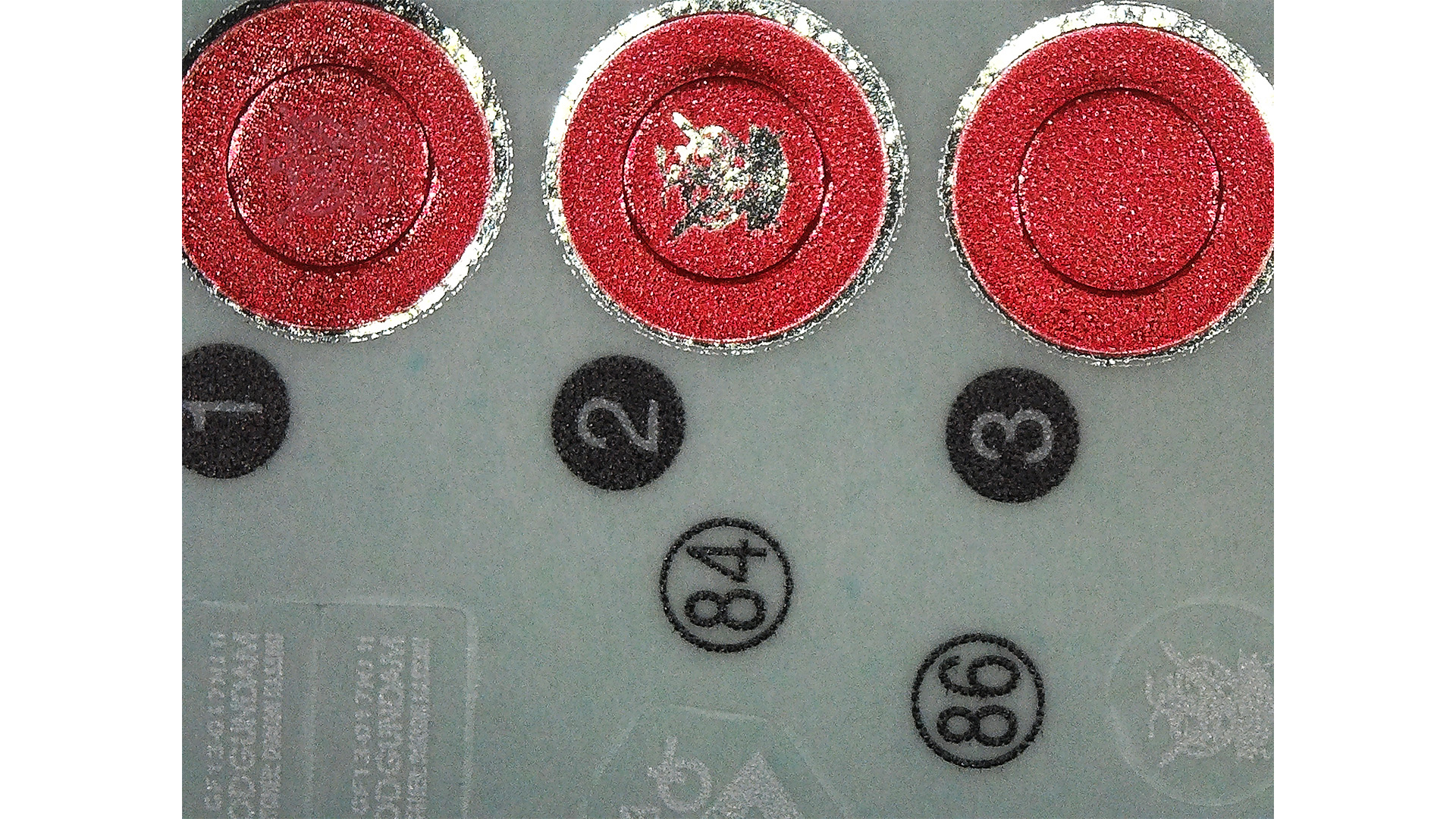 エネルギーマルチプライヤーはリアリスティックデカールの1,2,3,86番から選択します