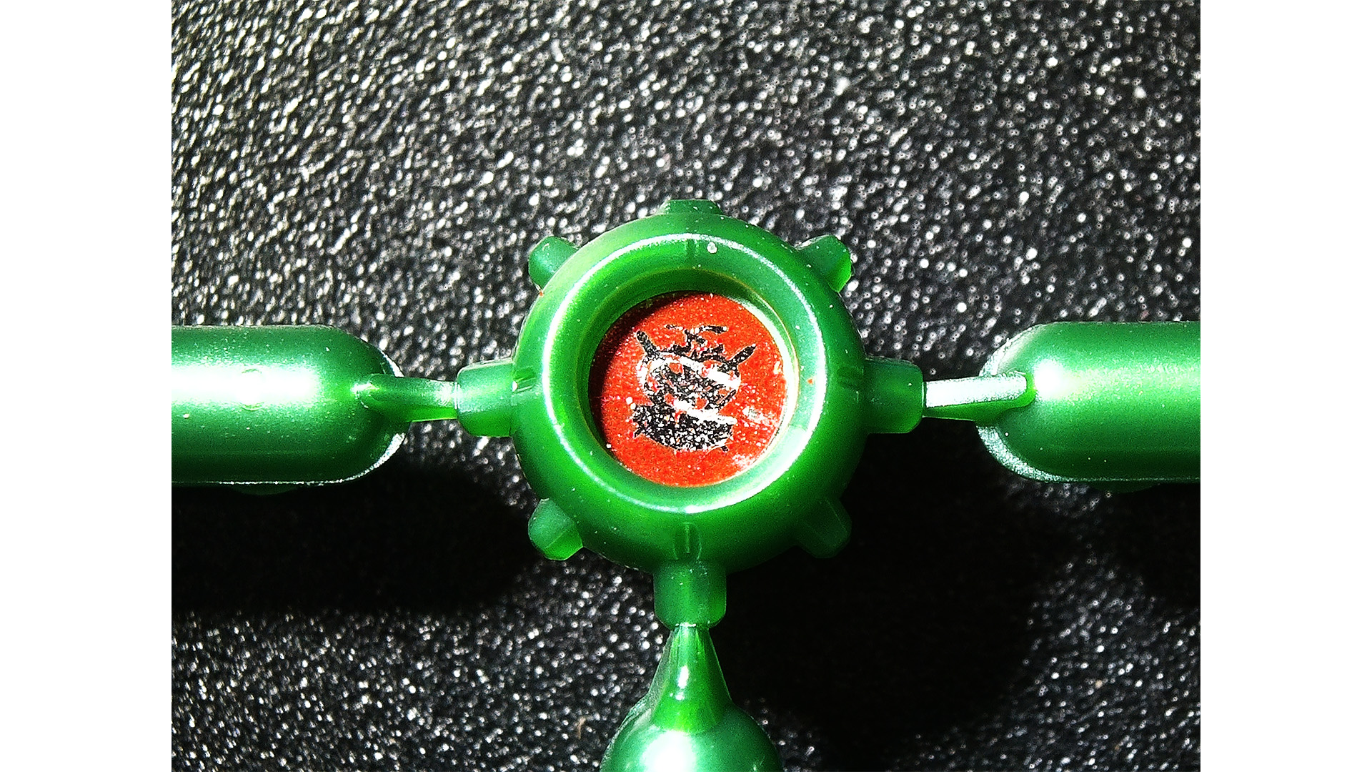 今回はキラキラの2番を使うことにしました。ちょっとナナメになってしまいましたがご愛嬌ということで……