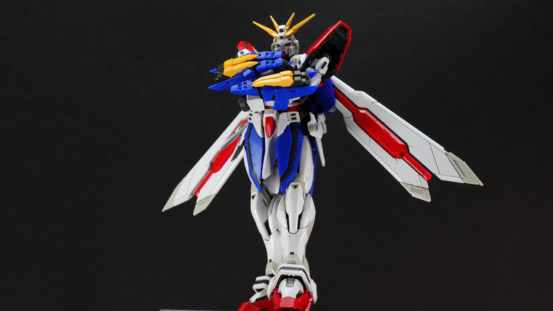 RGゴッドガンダムのウリの一つ、自然な腕組みもこの通り