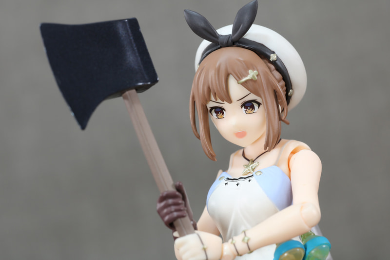 気合を入れて「斧」で採取