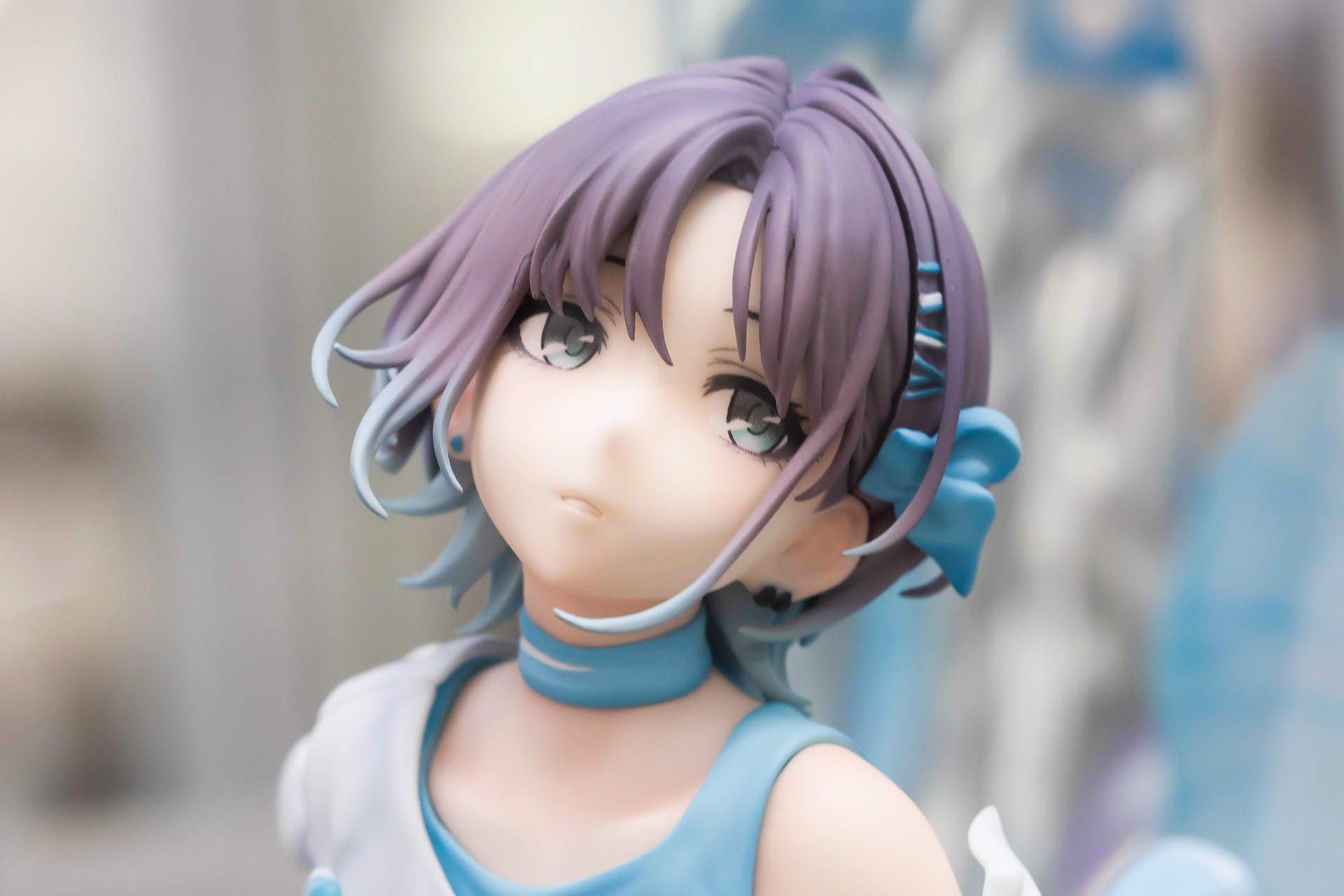 毛先に掛けて色が変化しているなど、彩色もかなり繊細に行われている。