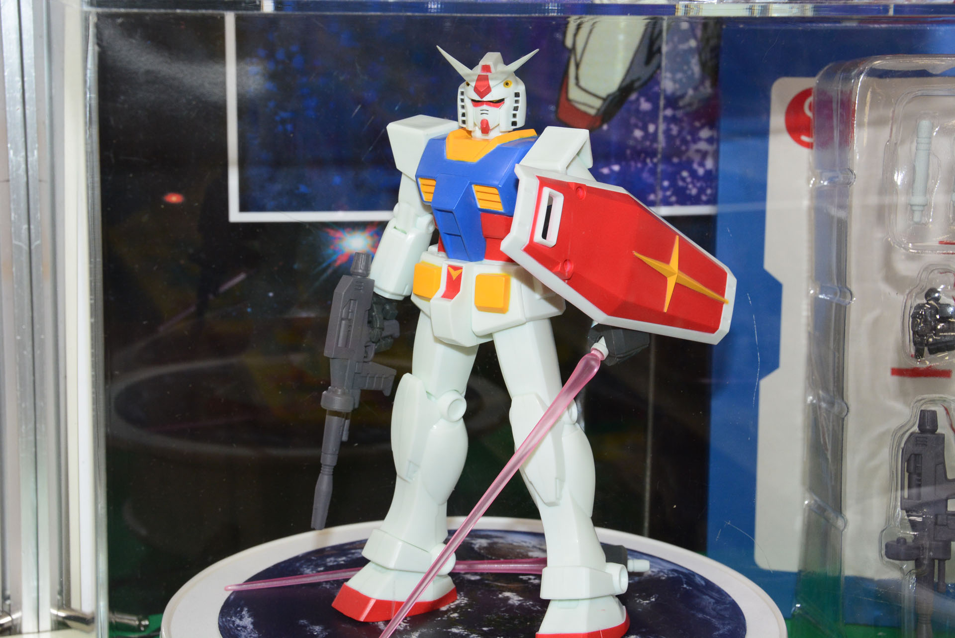 かなりスタンダードなガンダムのフィギュアだが、その真価はサウンドにある