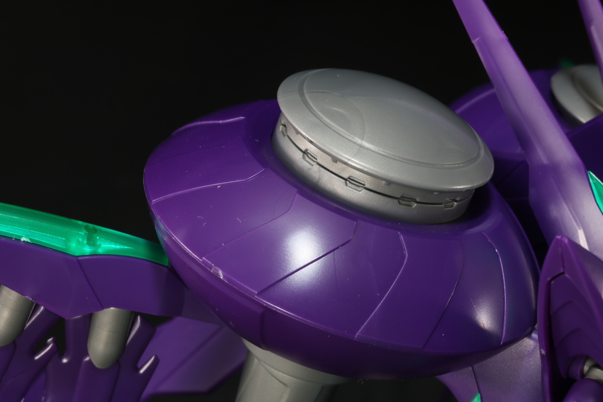 ホーミングレーザー発振器は引き出すことができる