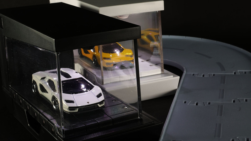 復活したカウンタックだ！