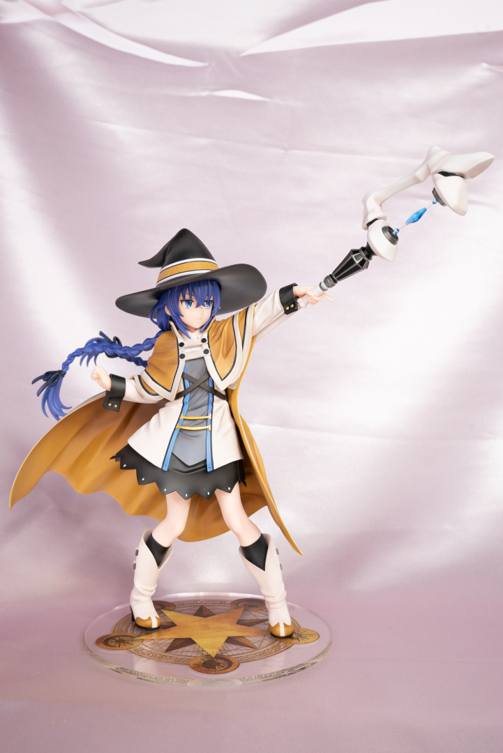 どの角度から見ても師匠……じゃなくて先生（ルーデウスにこう呼ばせてる）のフィギュアを完全再現してる