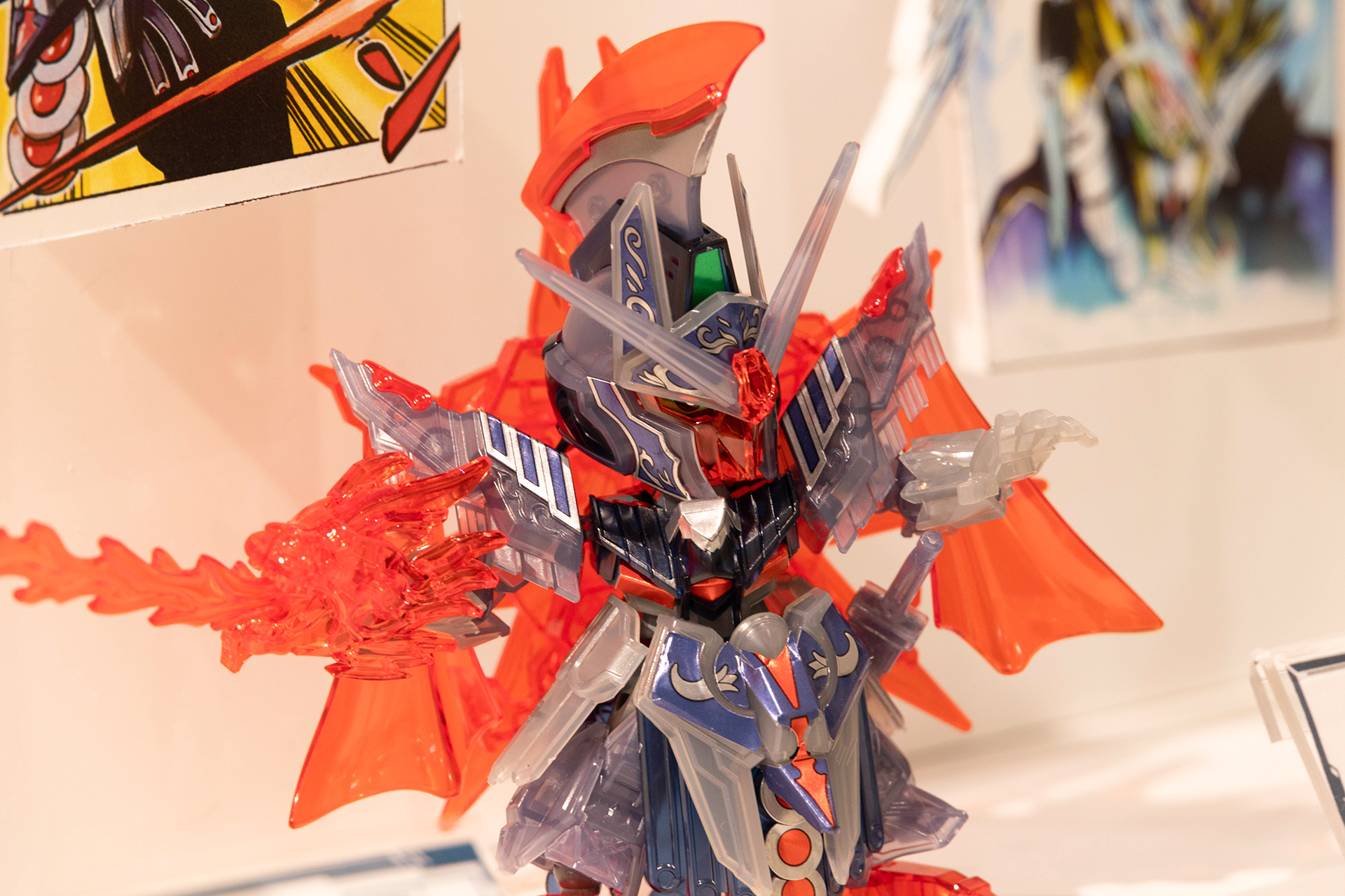 ギミックや付属品も多く、遊び甲斐がありそうだ