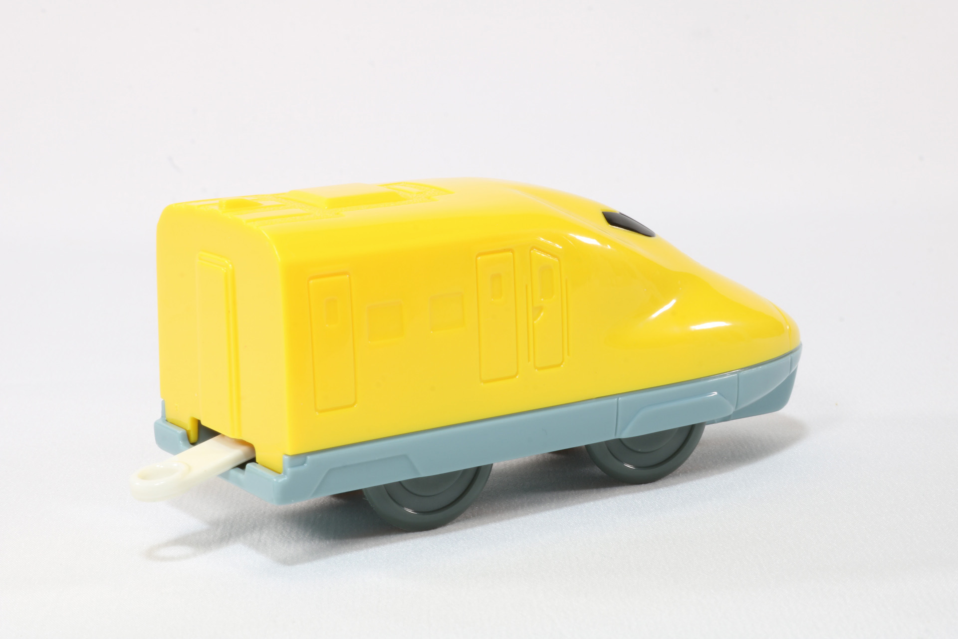 車両工場はプラレールも入る大きさ