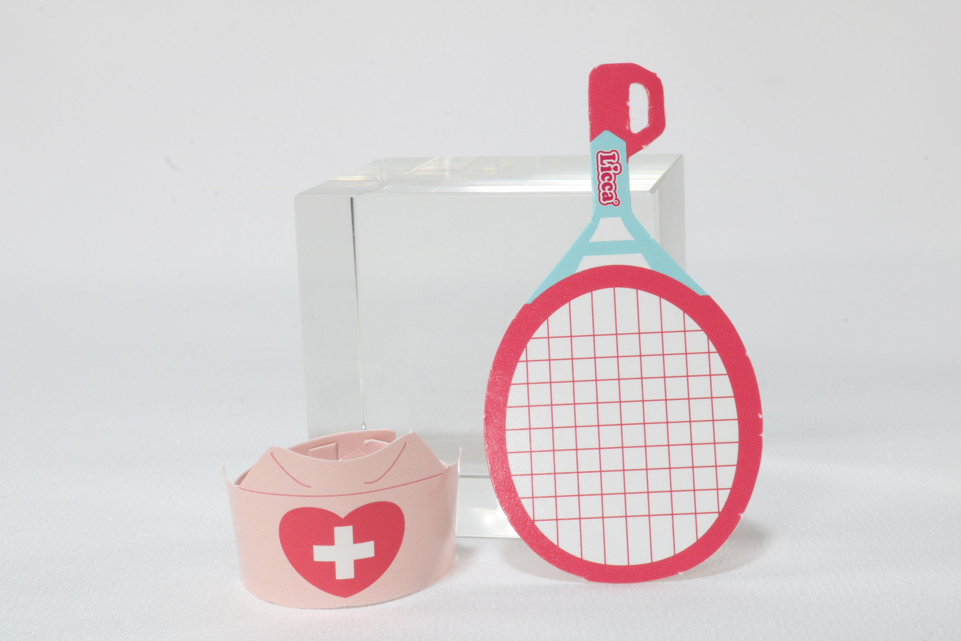 切り離して組み立てて完成