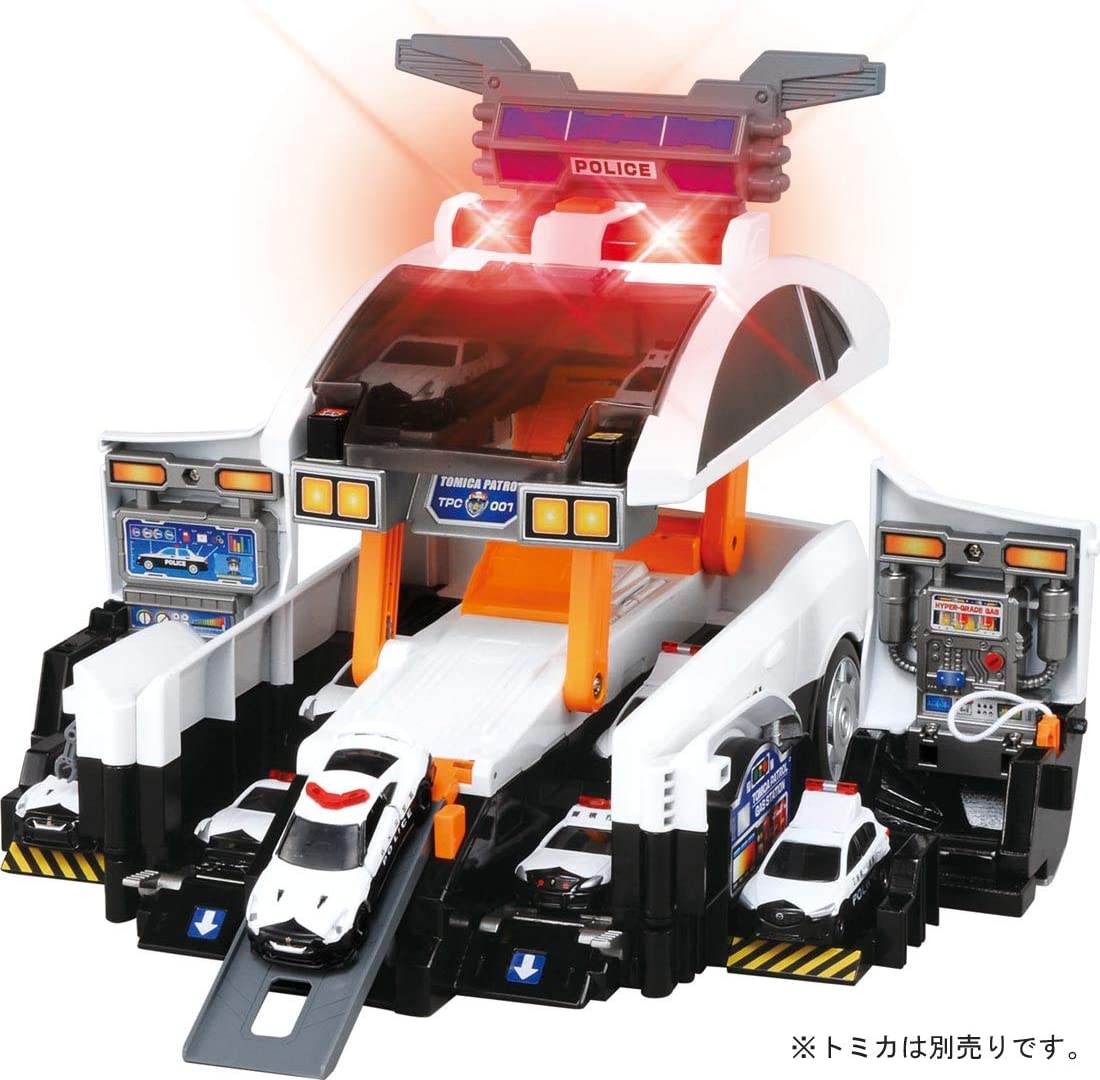 トミカは別売り