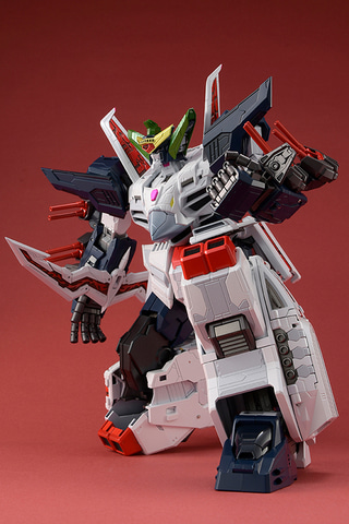 新品未開封・ホビージャパン AMAKUNI 機神 キングジェイダー ロボットから戦艦への“形態変化”も再現可能！ フィギュア「AMAKUNI機神