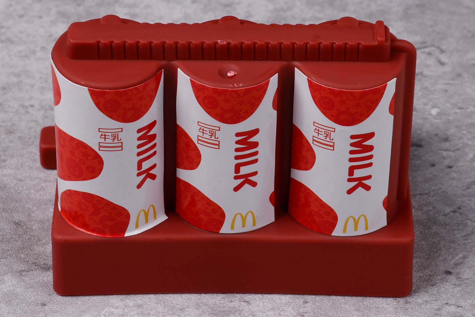 ミルク工場の裏側はこんな感じになっている