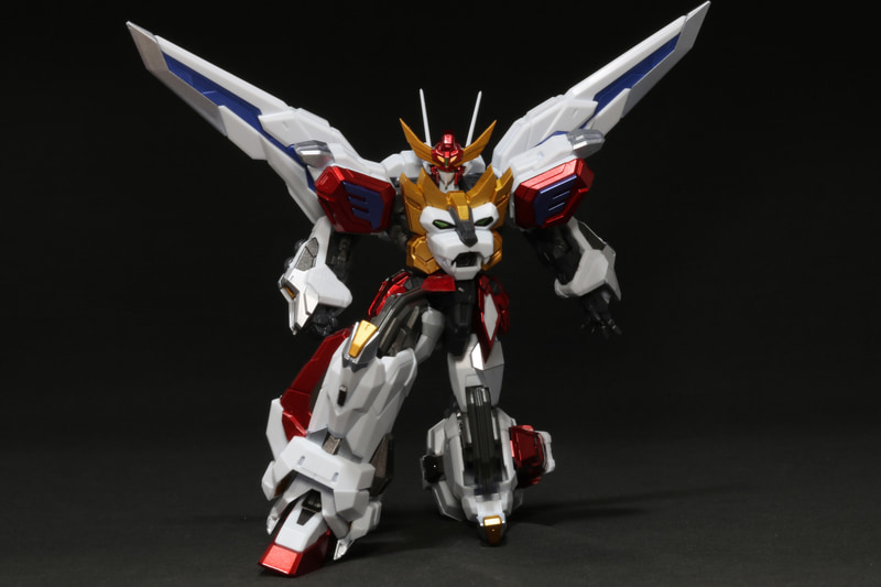 パースつきカイザーソードでよりダイナミックな表現ができる