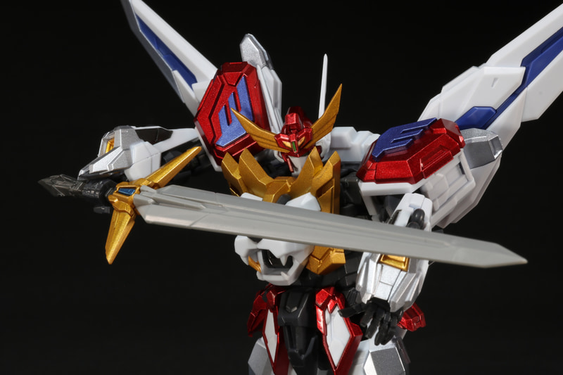 パースつきカイザーソードでよりダイナミックな表現ができる