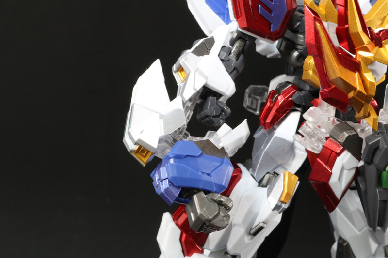 腕部の追加アーマー